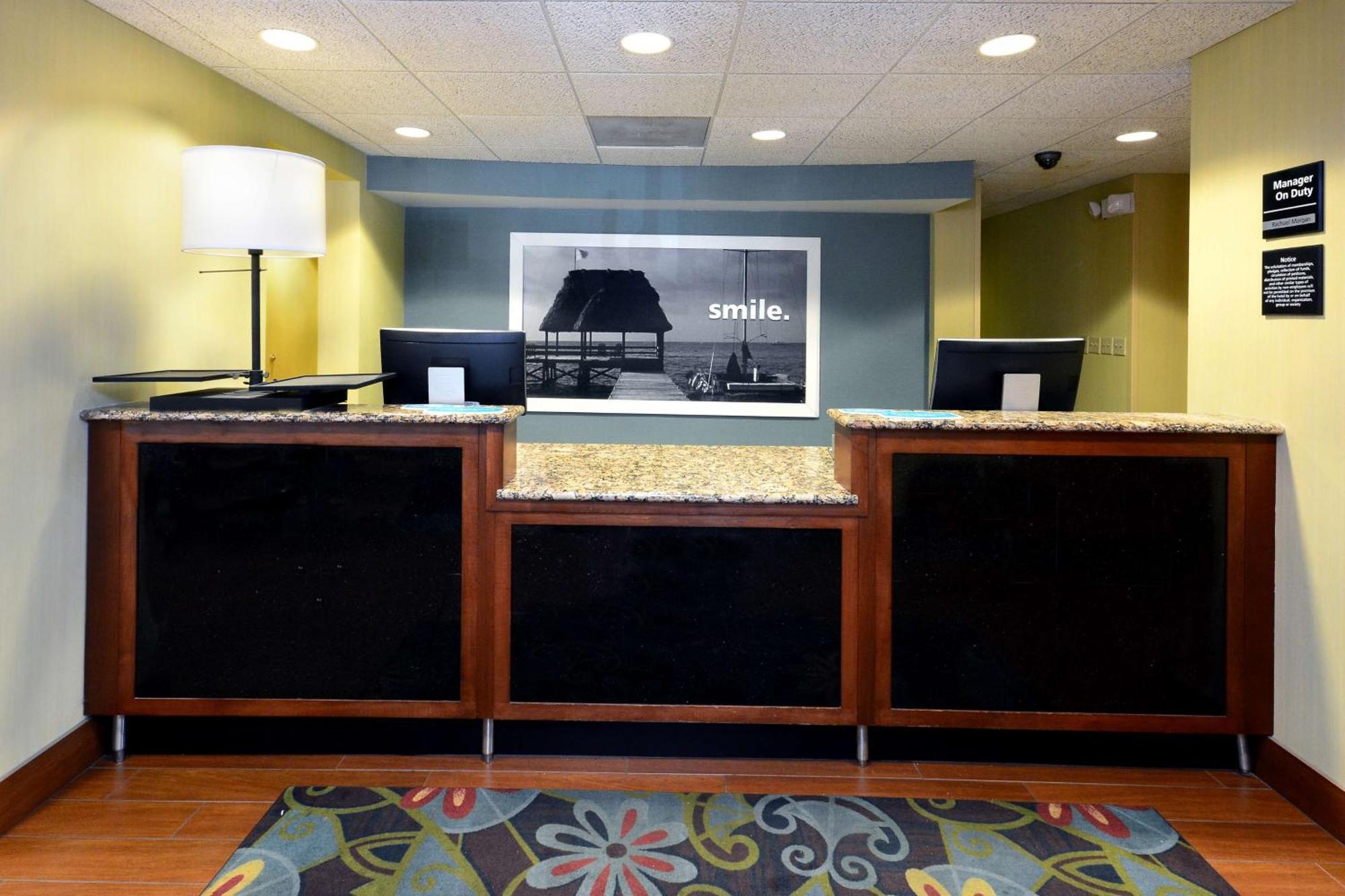 Hampton Inn Charlotte North Lake Norman Cornelius Kültér fotó