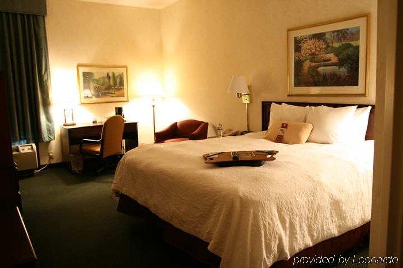 Hampton Inn Charlotte North Lake Norman Cornelius Kültér fotó
