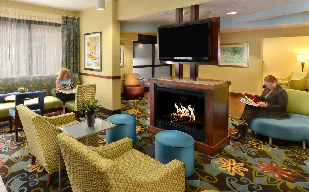 Hampton Inn Charlotte North Lake Norman Cornelius Kültér fotó