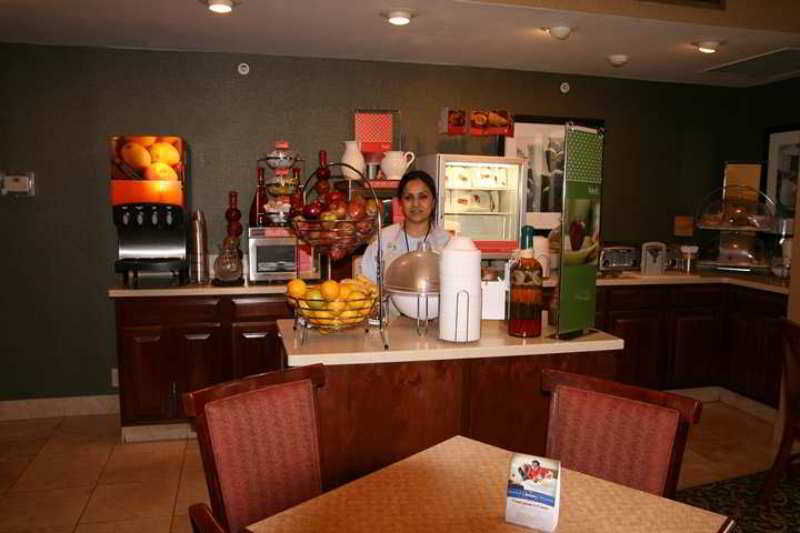 Hampton Inn Charlotte North Lake Norman Cornelius Étterem fotó
